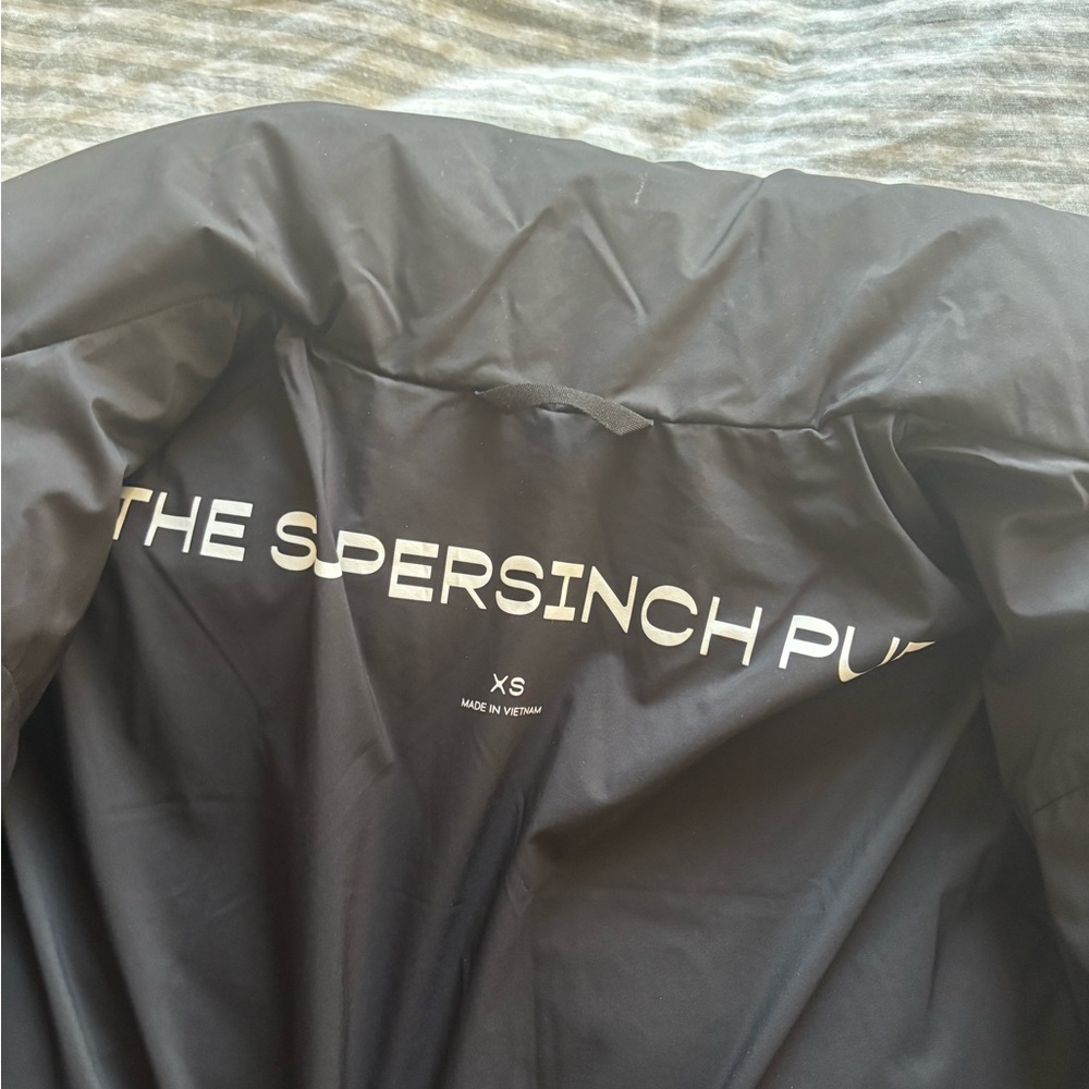 Aritzia Super Puff Supersinch Puffer jacket XS - Picture 6 of 11